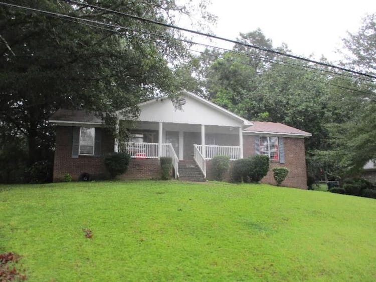 817 4th Ave, Pleasant Grove, AL 35127, Jefferson County | Auction.com