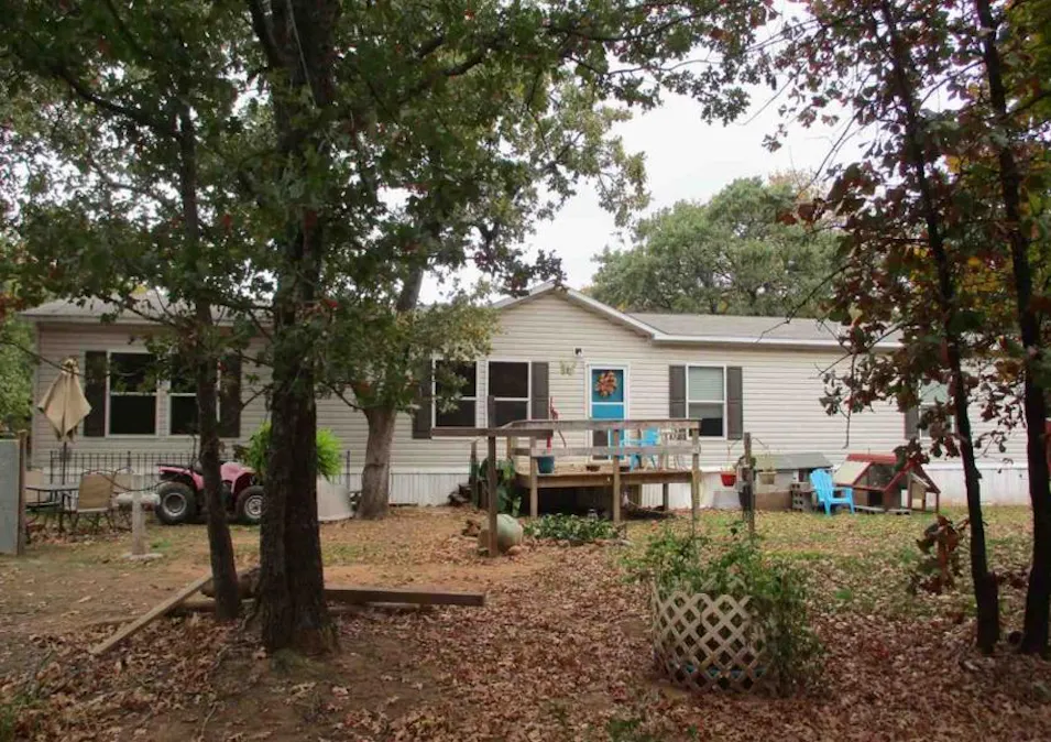 9425 Hwy 54 Thomas, OK 73669, Blaine County