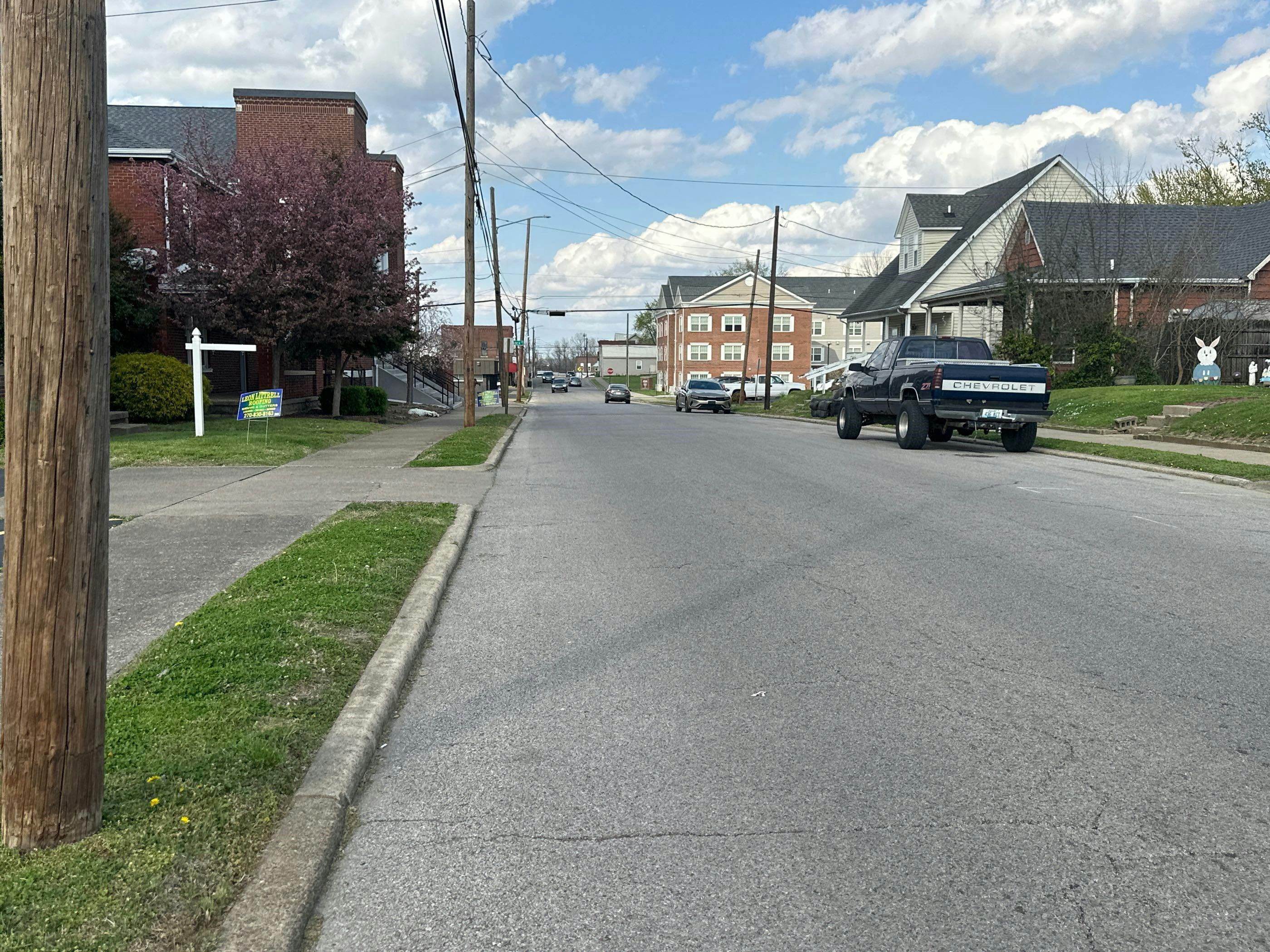Letcher St, Henderson, KY 42420