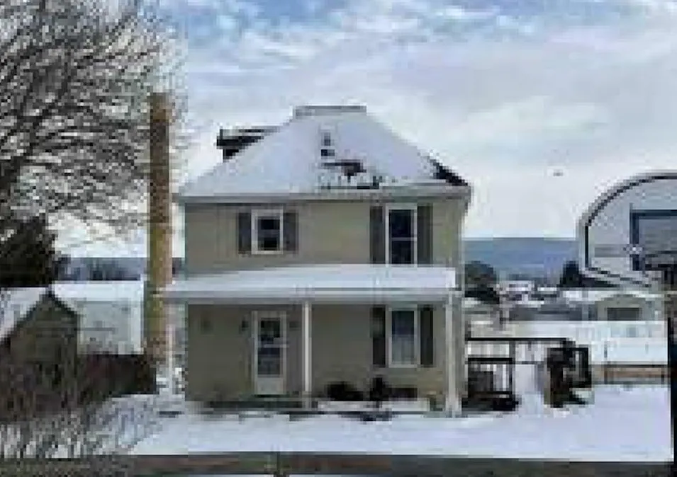 610 Ringgold St Waynesboro, PA 17268, Franklin County