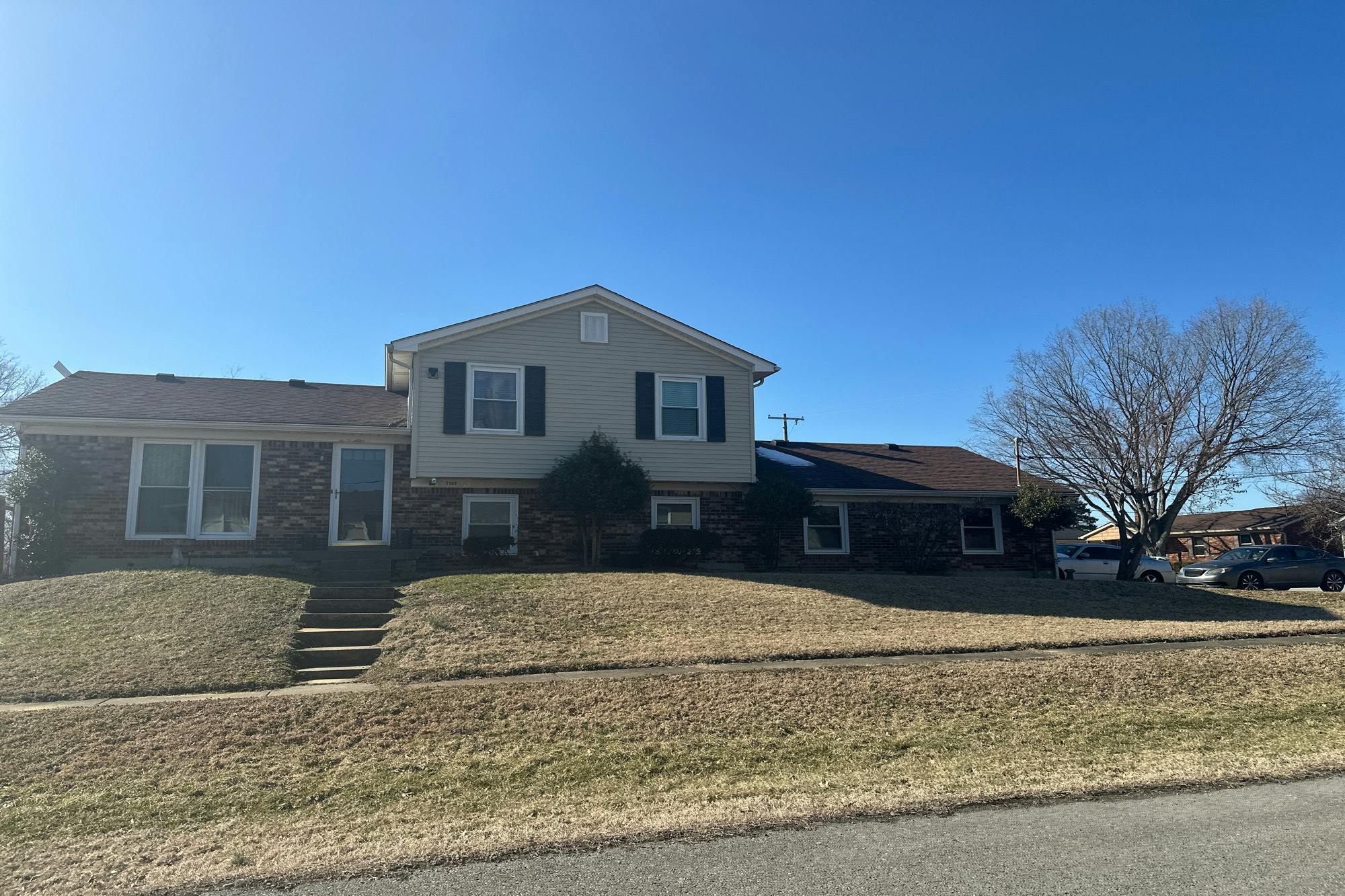 Chiswell Dr, Louisville, KY 40258