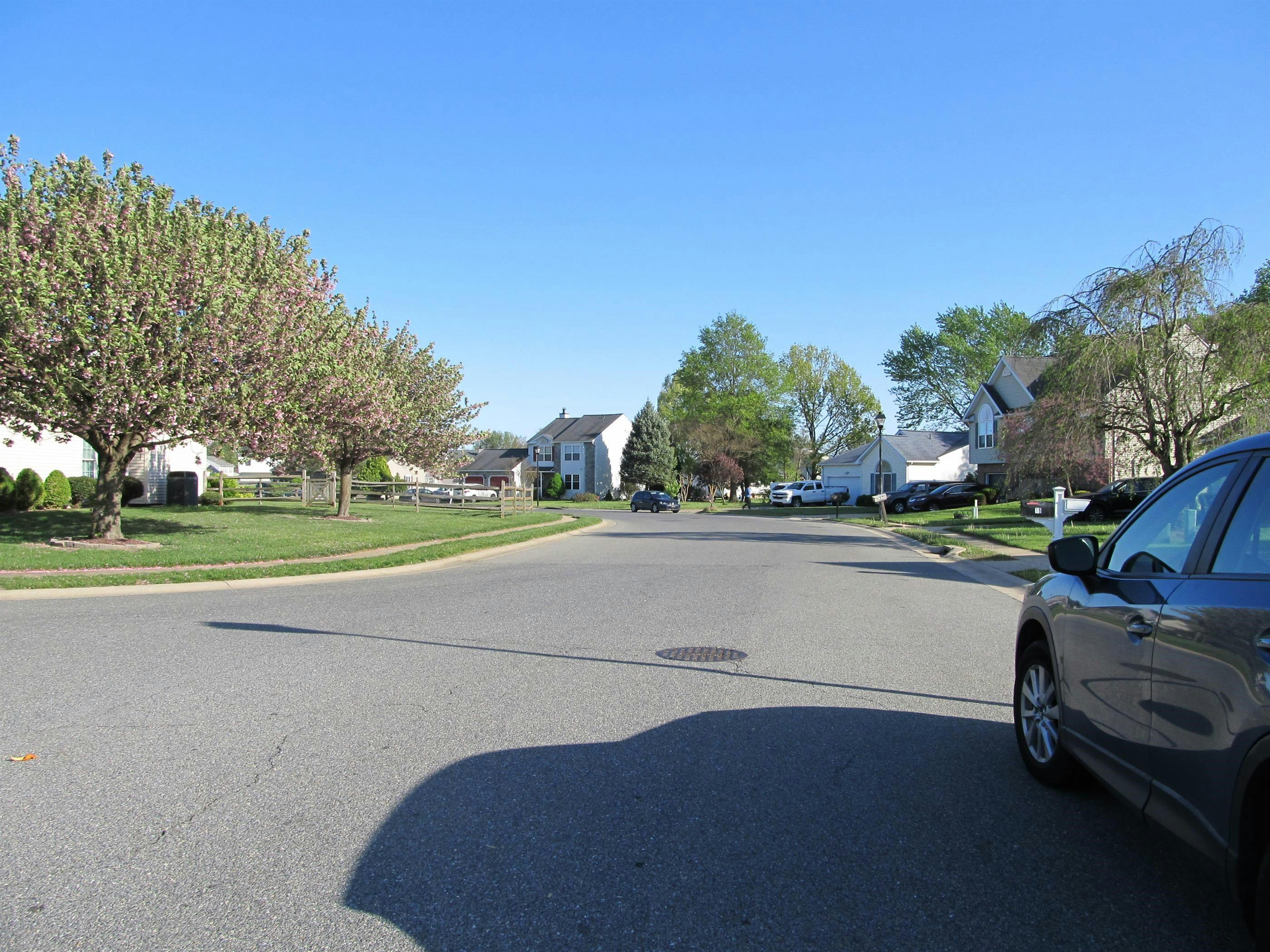 Charles Dr, New Castle, DE 19720