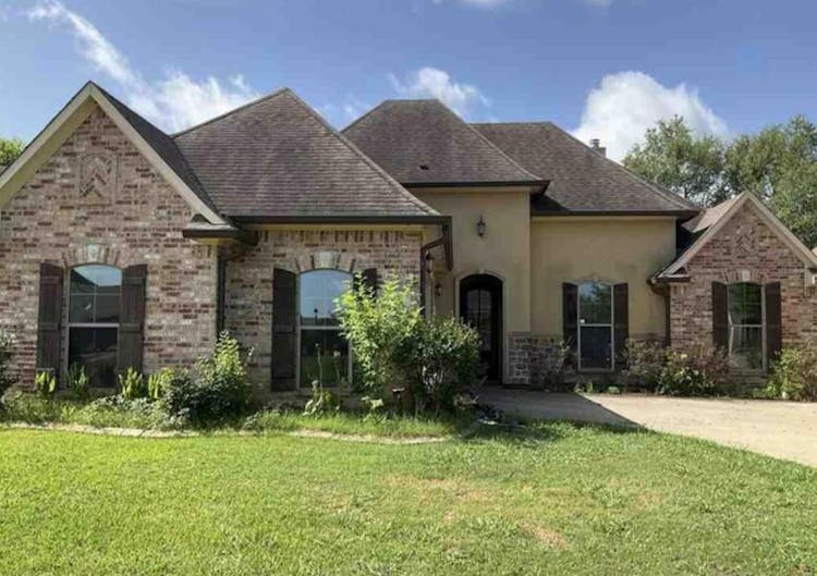 402 Antietam Dr Bossier City, LA 71112, Bossier County
