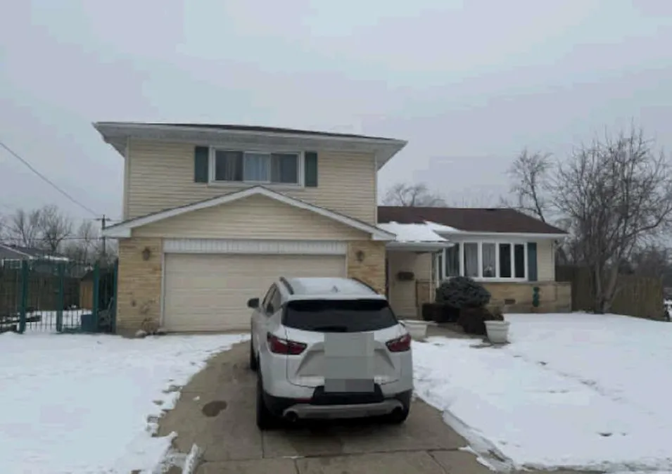 7800 Valley View Ln Woodridge, IL 60517, Dupage County
