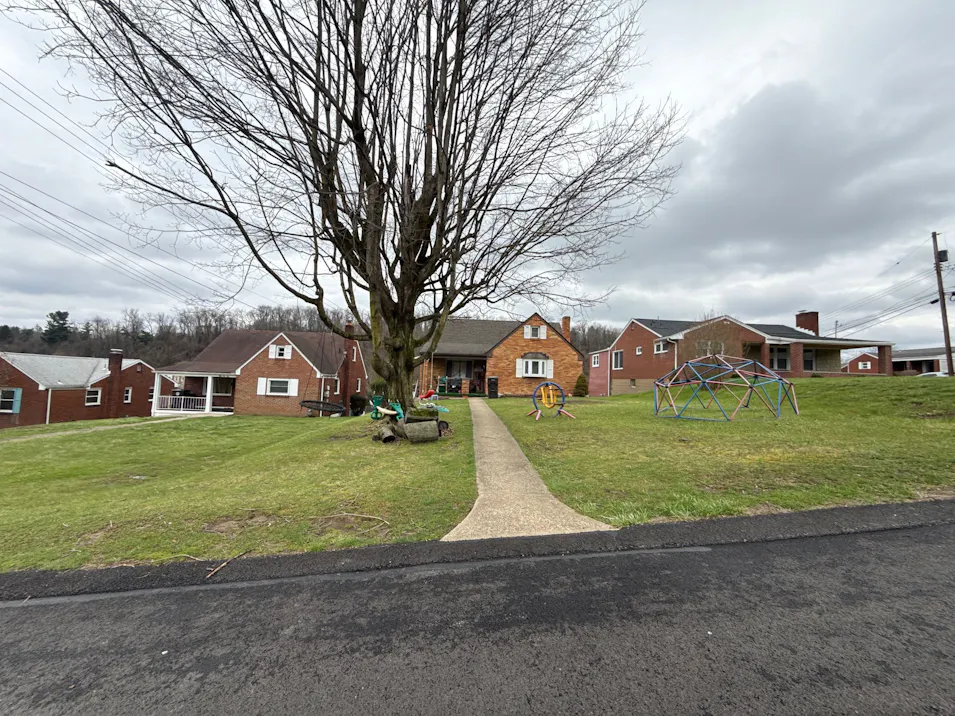 5606 5th St Pittsburgh, PA 15236, Allegheny County