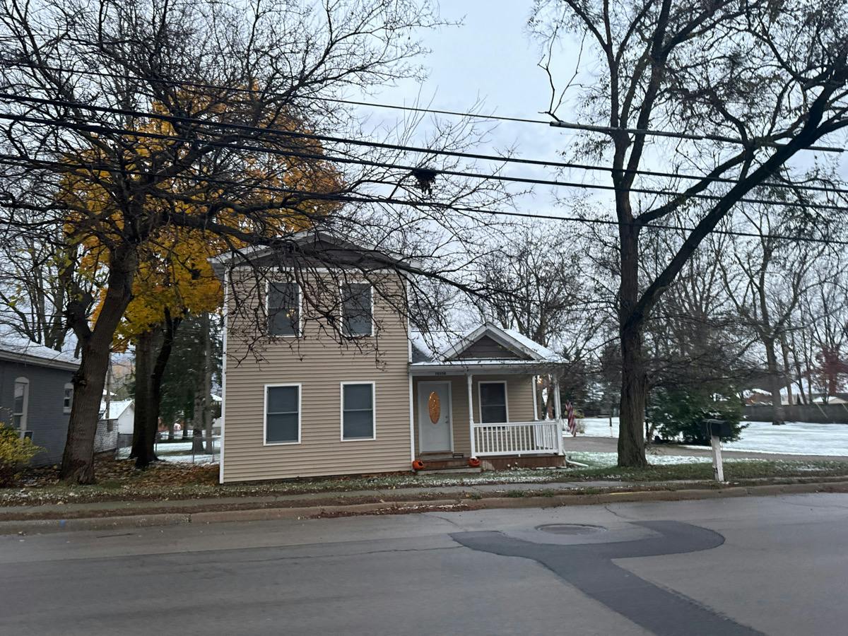 Main St, Richmond, MI 48062