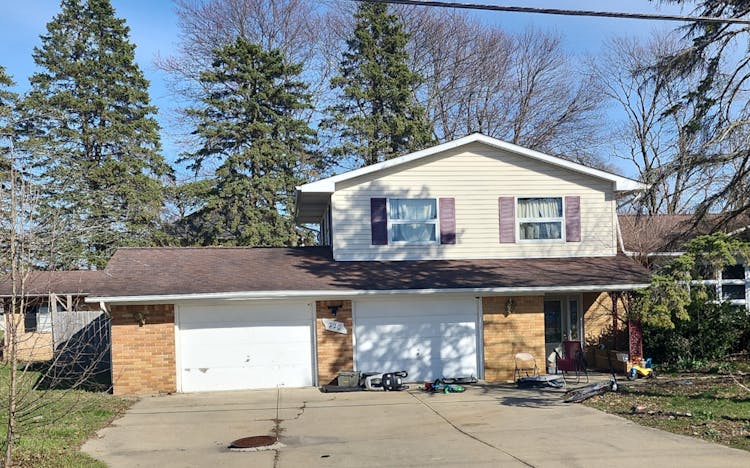 220 Cleveland Ave Owosso, MI 48867, Shiawassee County