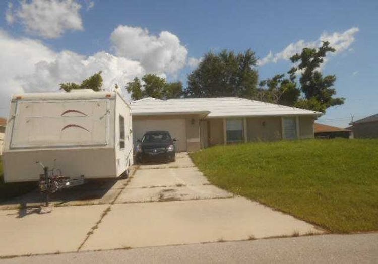 316 NE 7th St Cape Coral, FL 33909, Lee County