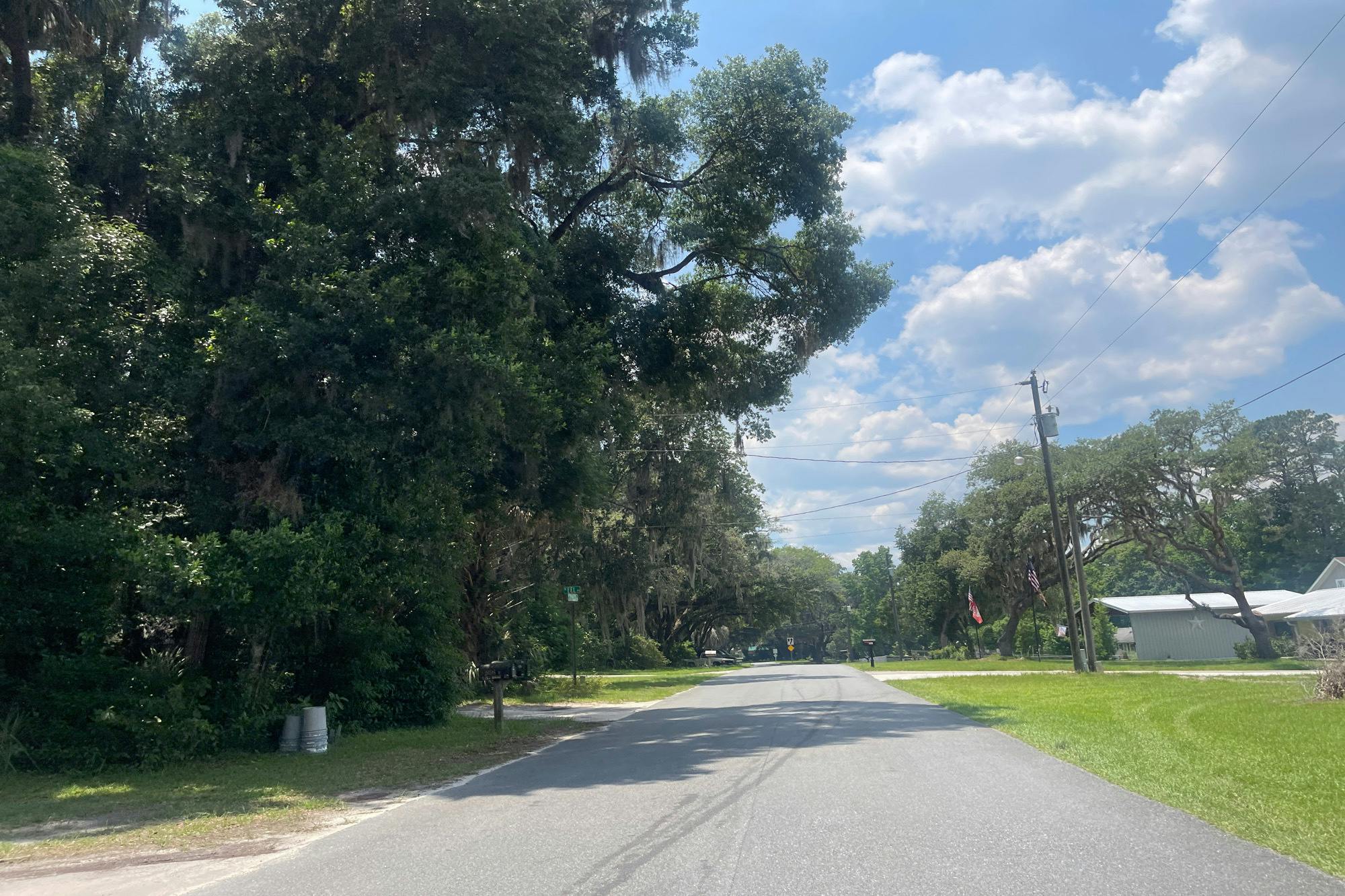 Cypress Dr, Dunnellon, FL 34433
