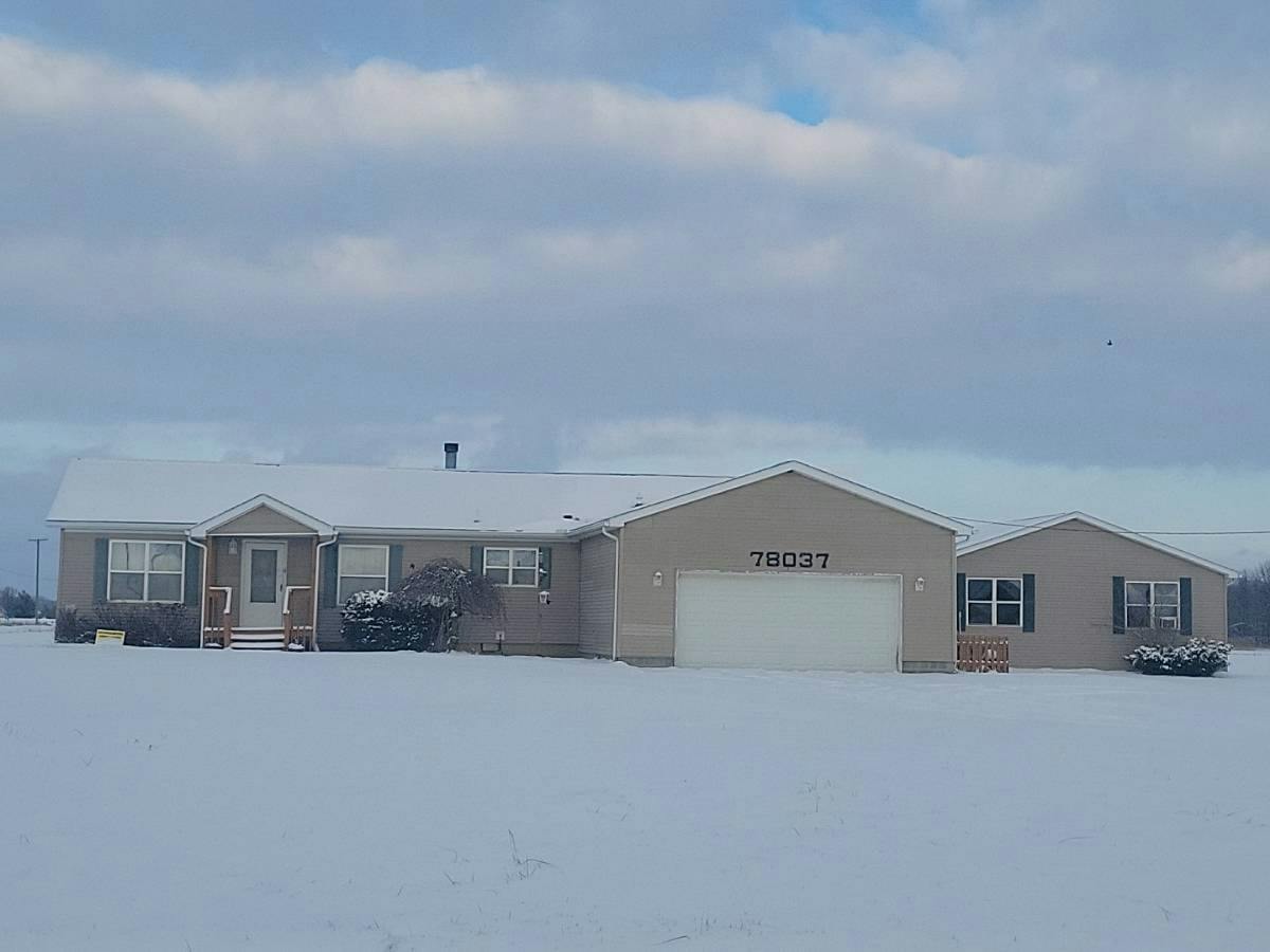Deland Rd, Richmond, MI 48062
