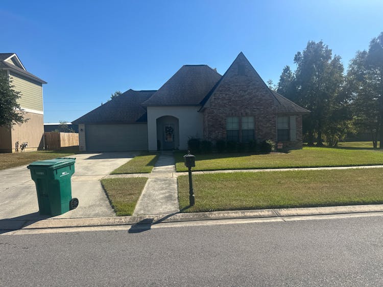 6946 Marshall Bond Dr Zachary, LA 70791, East Baton Rouge County