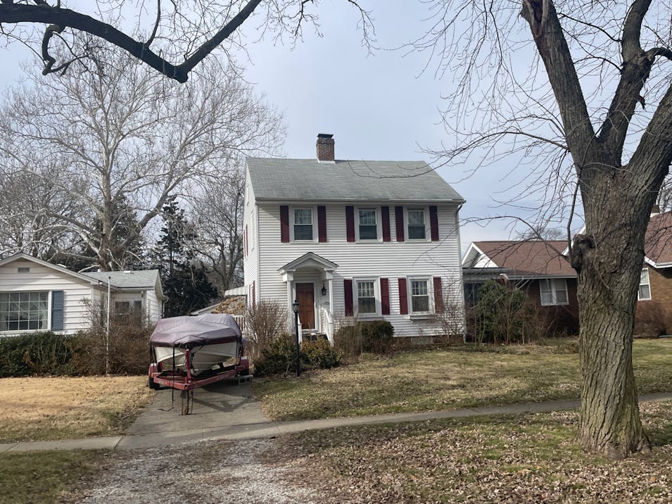 1825 Dial Ct Springfield, IL 62704, Sangamon County