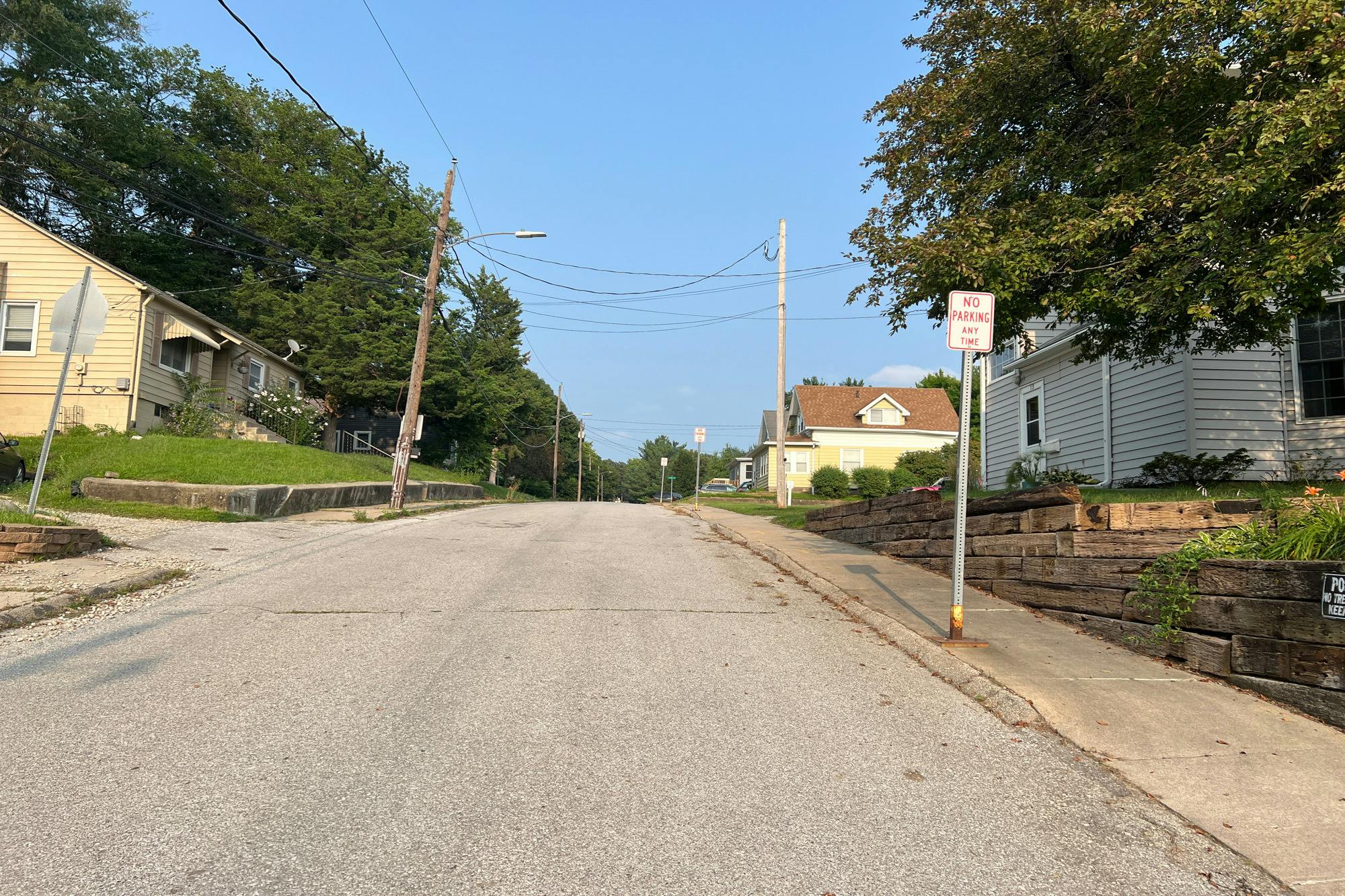 Broadway St, Colfax, IA 50054