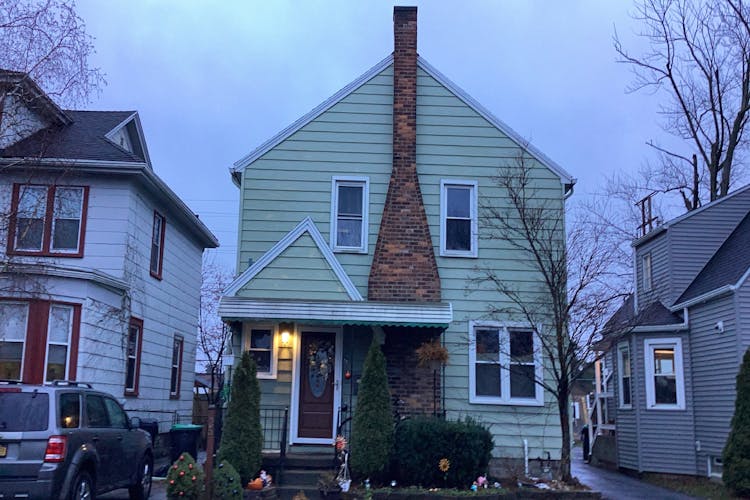 25 Delton Street Tonawanda, NY 14150, Erie County
