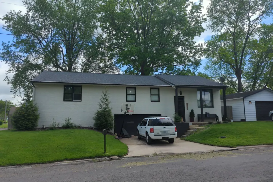 1008 N. Burtschi St. Vandalia, IL 62471, Fayette County