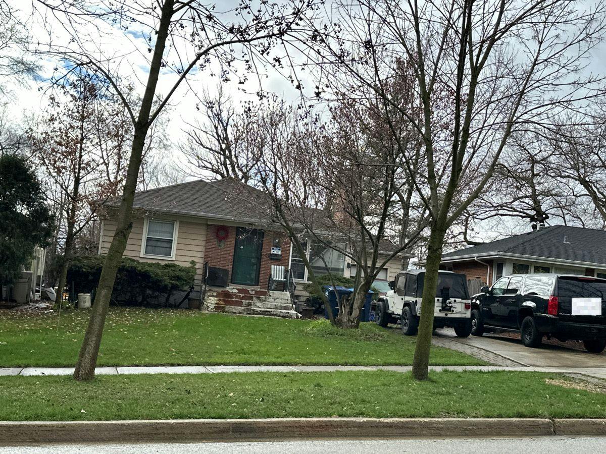 Prospect Ave, Clarendon Hills, IL 60514 #1