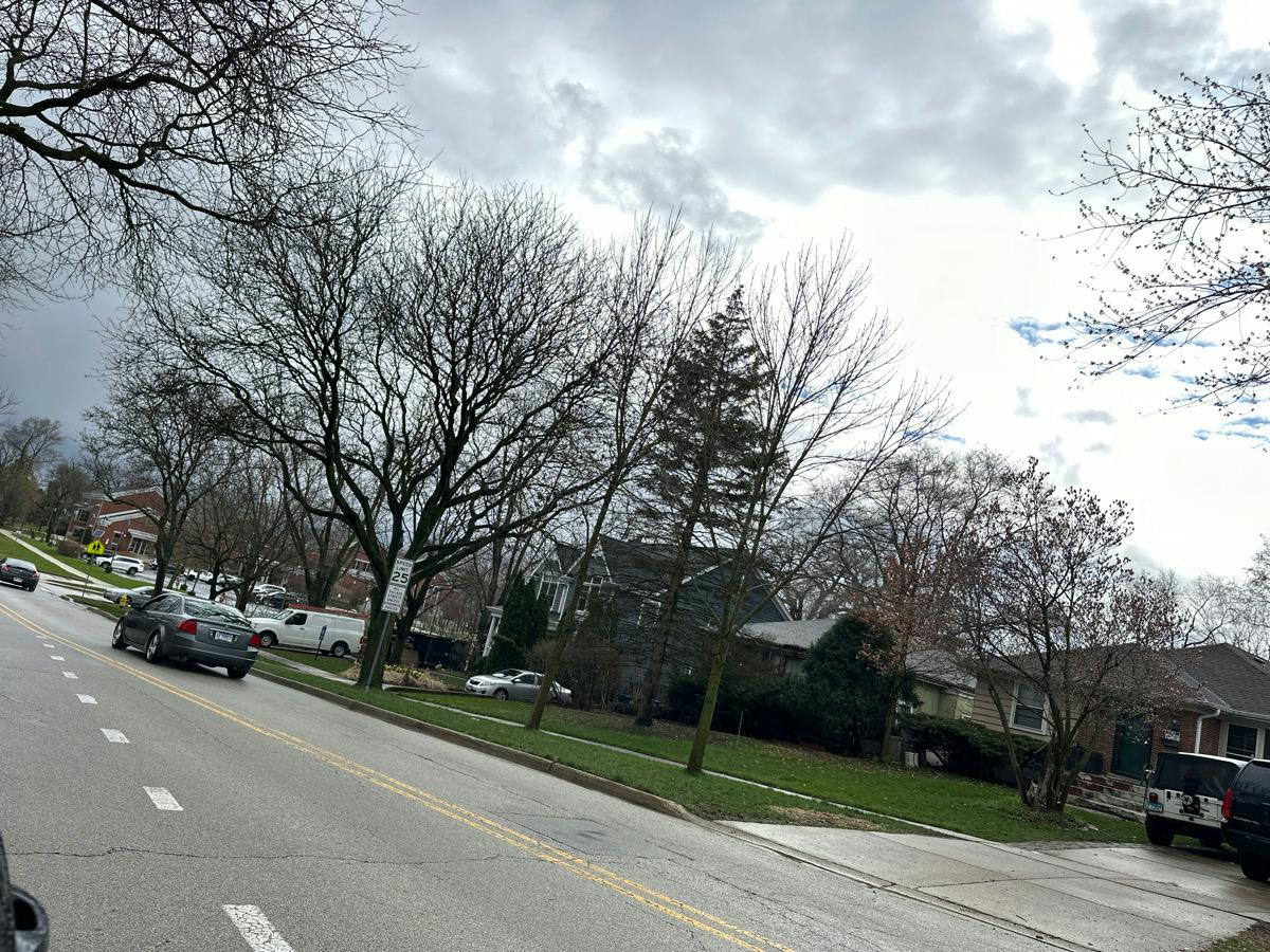 Prospect Ave, Clarendon Hills, IL 60514