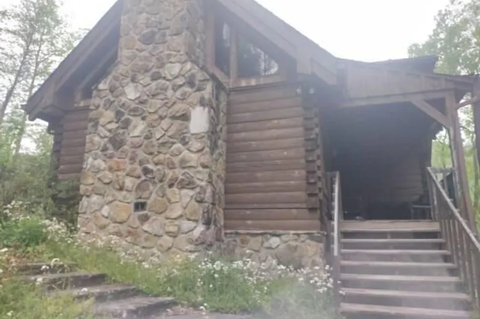 82 Doss Hollow Road Evarts, KY 40828, Harlan County