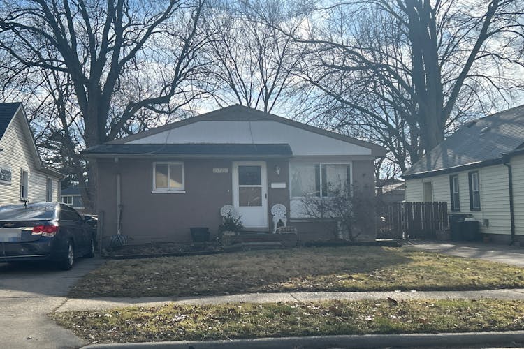 21722 Elizabeth Saint Clair Shores, MI 48080, Macomb County