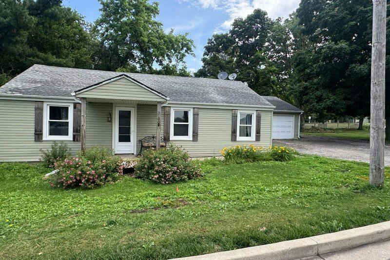 Sportsman Club Rd, Bourbonnais, IL 60914