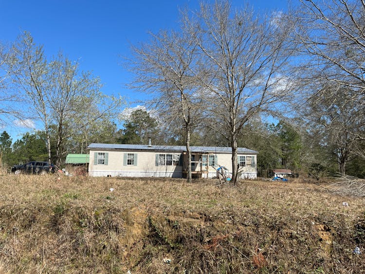 282 C F Ward Rd Lucedale, MS 39452, George County