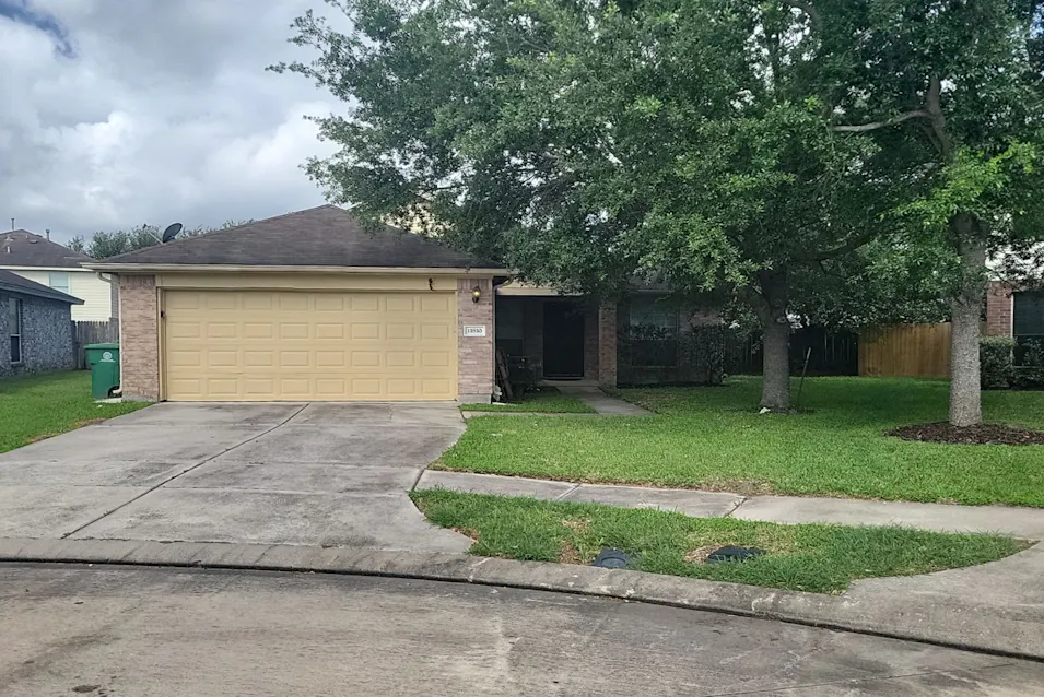 11810 Kingdom Come Pl Houston, TX 77048, Harris County