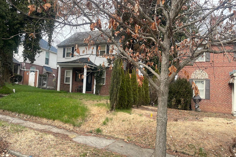 1308 Lakeside Ave