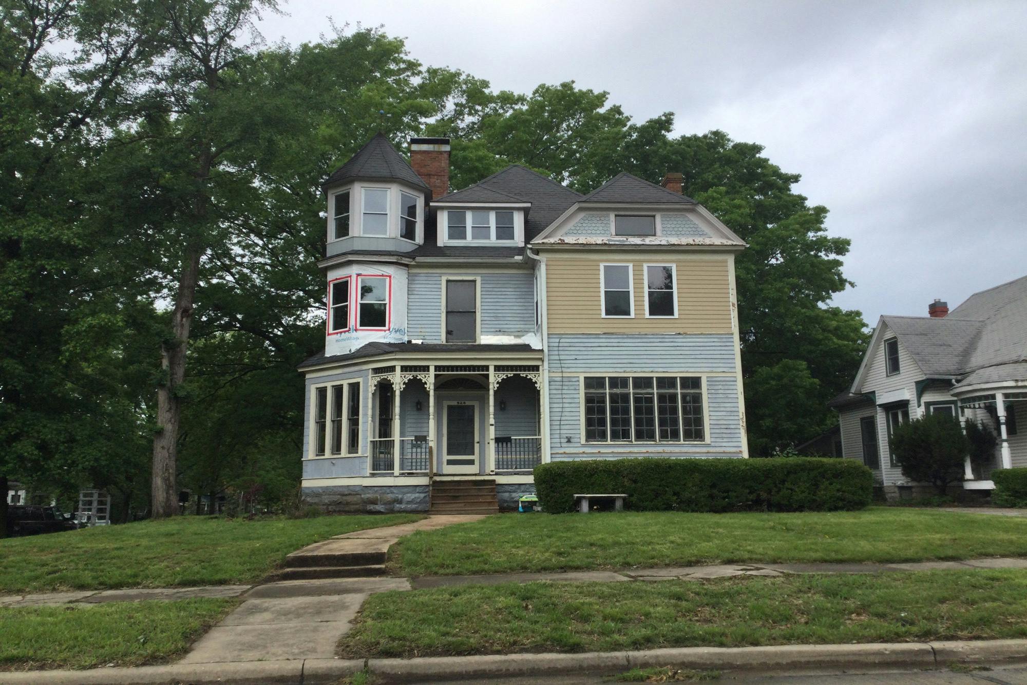 Grand Ave, Sedalia, MO 65301 #1