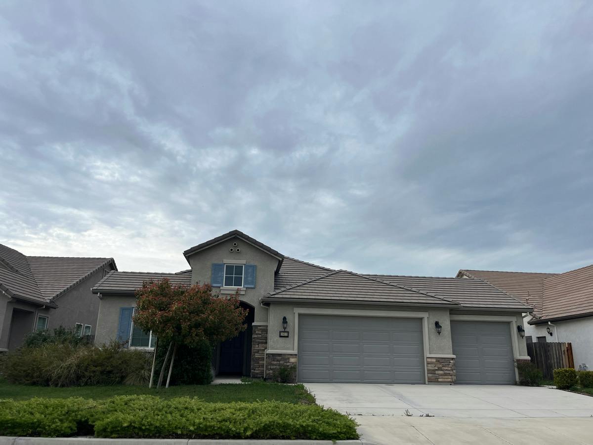 Dolomite Dr, Los Banos, CA 93635