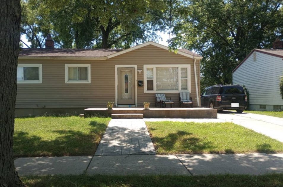 14352 Sherman Ave Warren, MI 48089, Macomb County