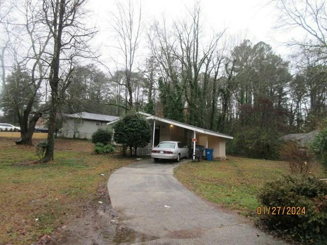 Woodwalk Dr, East Point, GA 30344