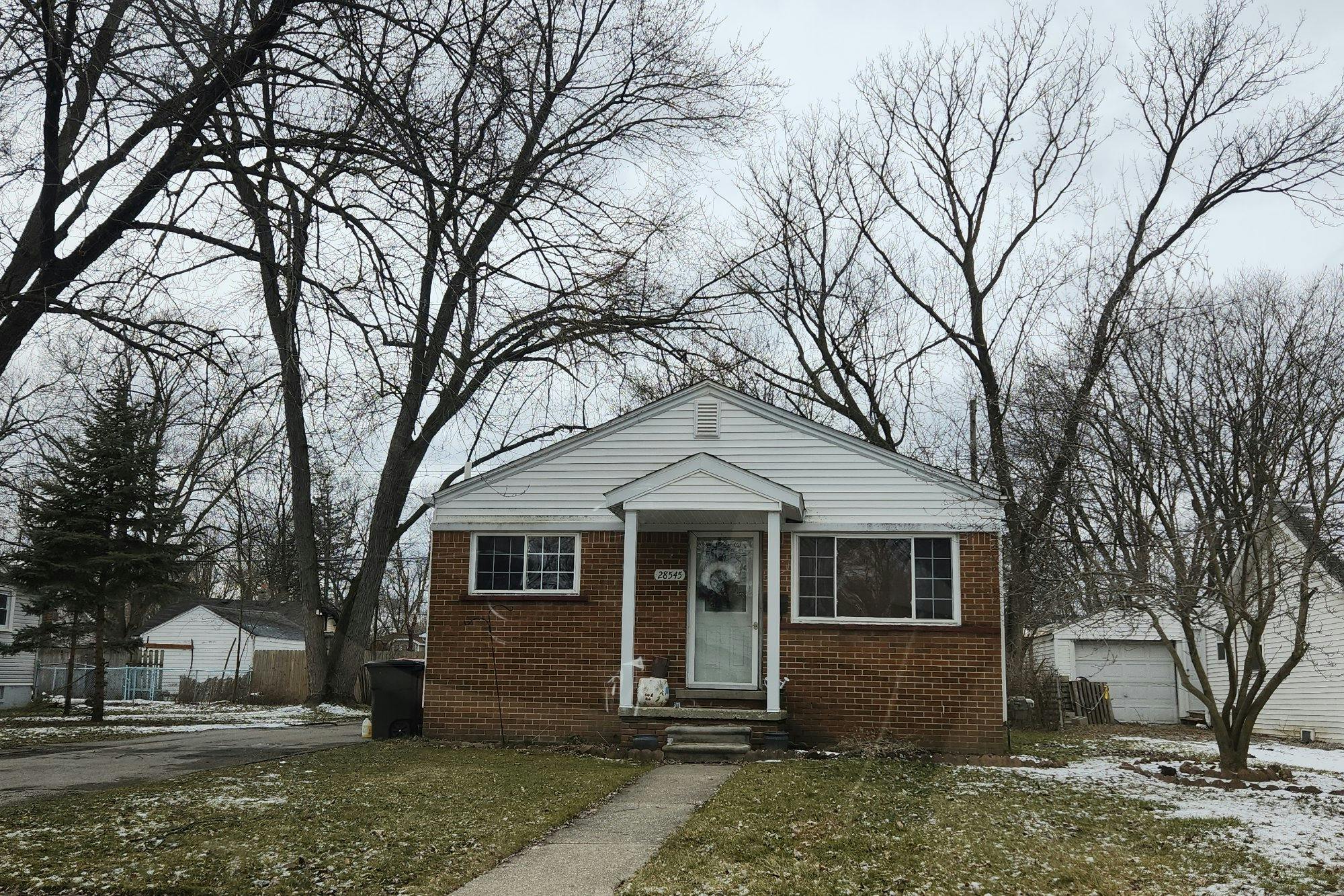 Marshall St, Southfield, MI 48076
