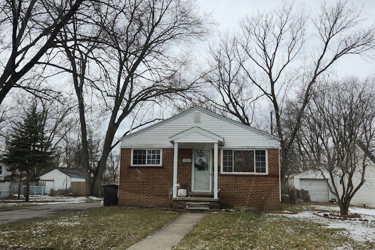 28545 Marshall St Southfield, MI 48076, Oakland County