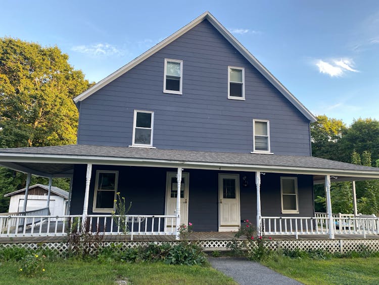 4 Gates Terrace Sterling, MA 01564, Worcester County