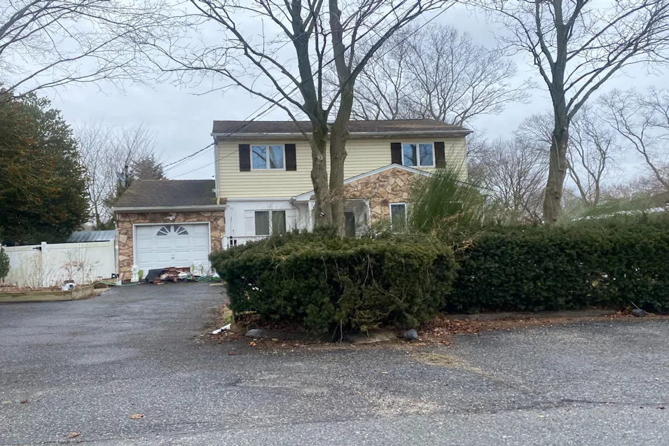 23 Juniper Avenue Ronkonkoma, NY 11779, Suffolk County
