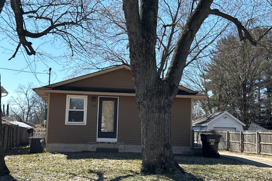 338 43rd St SE Kentwood, MI 49548, Kent County