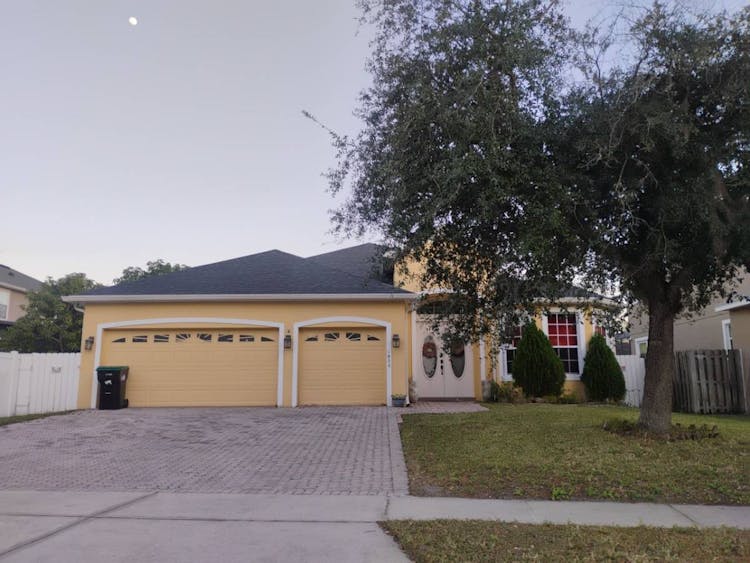 1825 Amaryllis Circle Orlando, FL 32825, Orange County