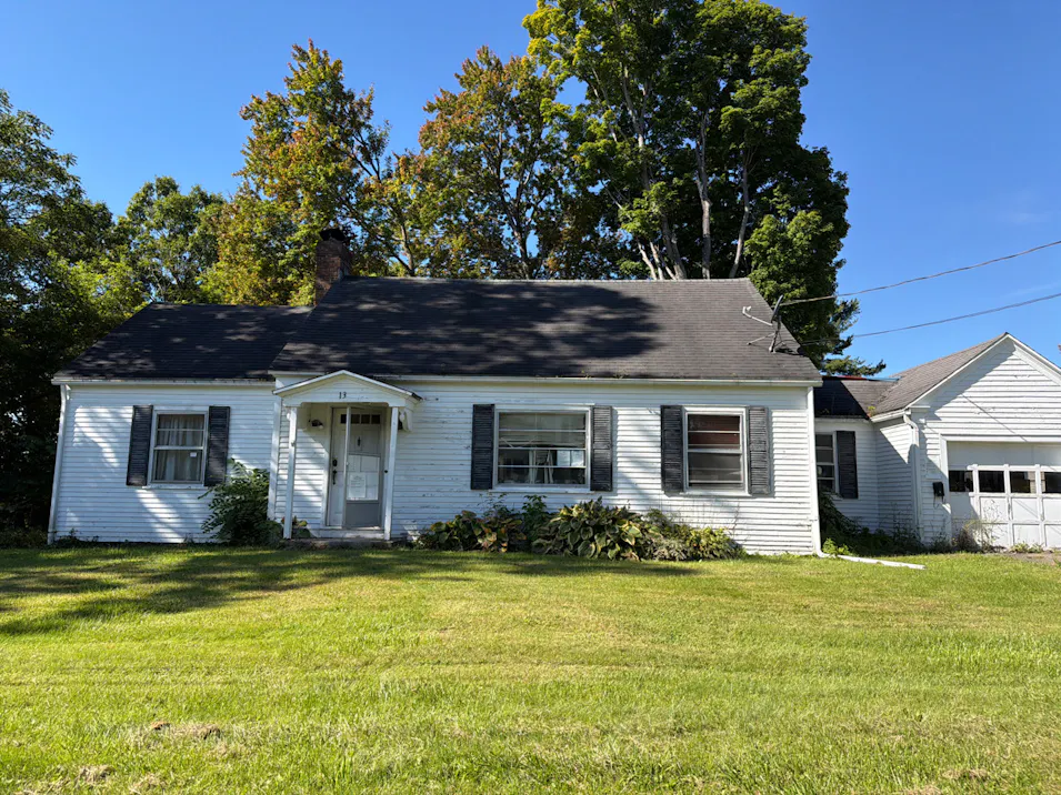 13 Avenue B Rutland, VT 05701, Rutland County