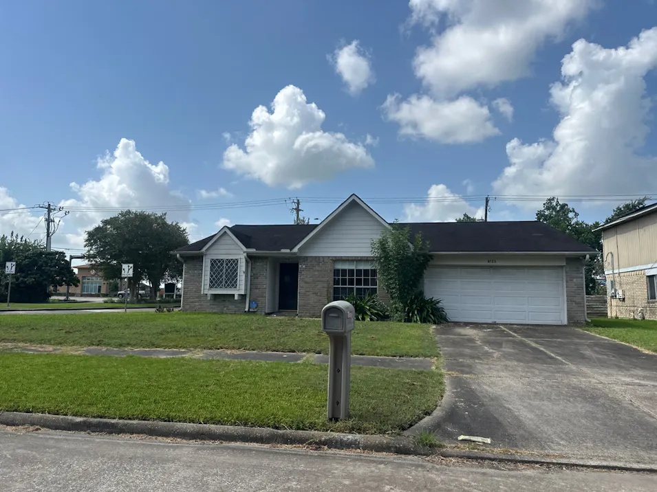 6123 Silver Leaf Dr League City, TX 77573, Galveston County