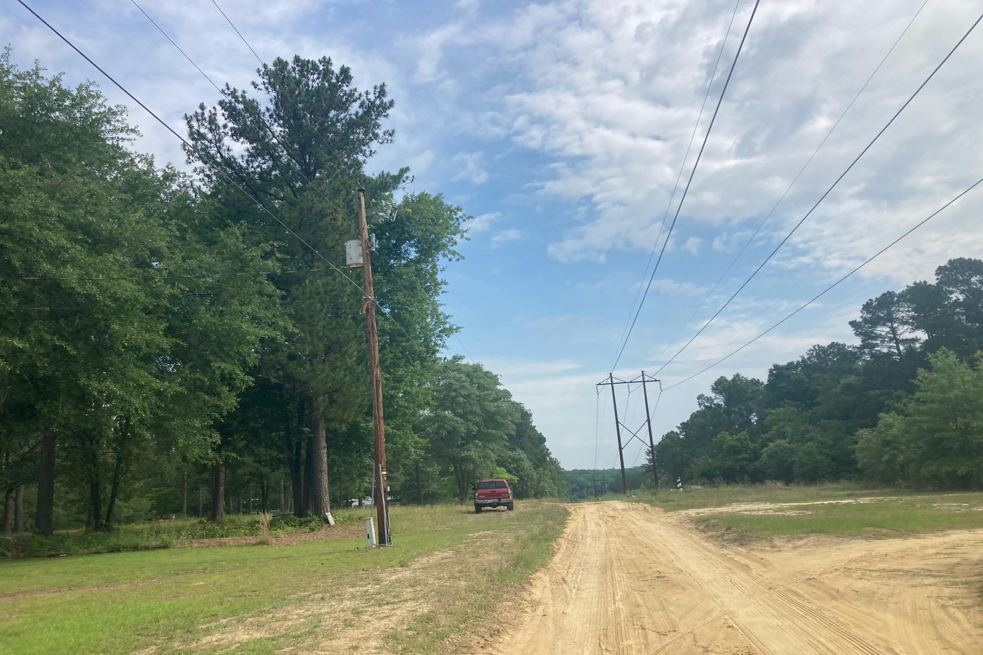 Quiet Oak Rd, Southern Pines, NC 28387
