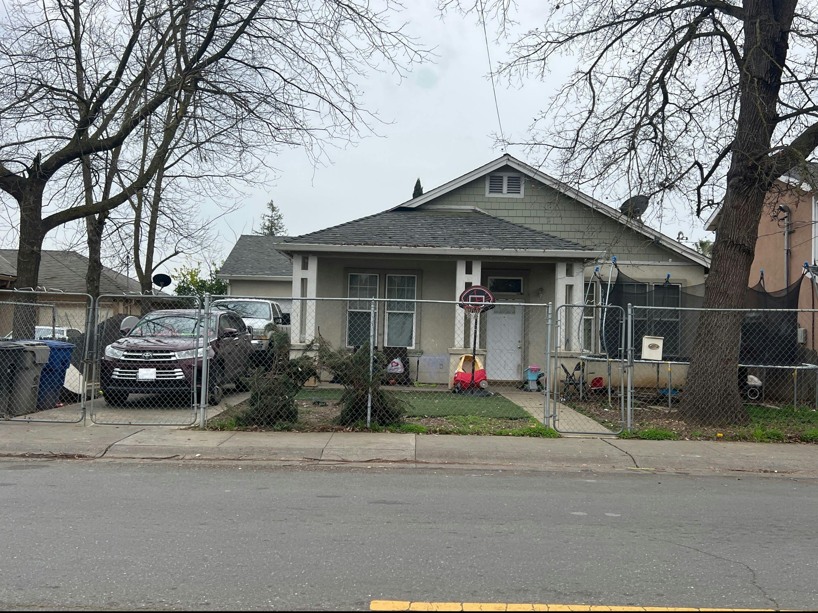 23rd Ave, Sacramento, CA 95820