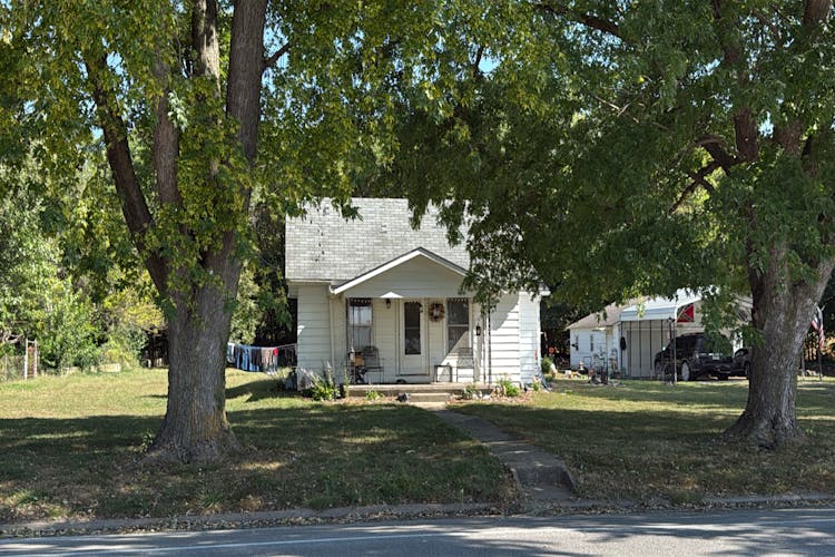 17582 State Highway 96 Rockport, IL 62370, Pike County