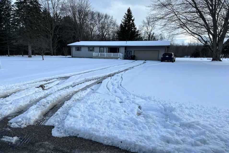 8596 E Colby Rd Crystal, MI 48818, Montcalm County