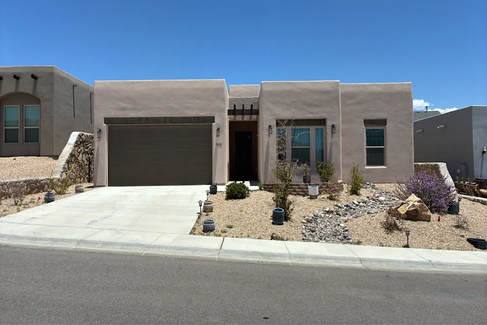 3018 Don Buck Dr Las Cruces, NM 88011, Dona Ana County
