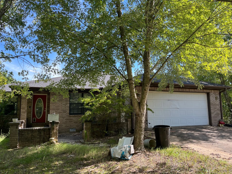 11950 Russow Rd Gravette, AR 72736, Benton County