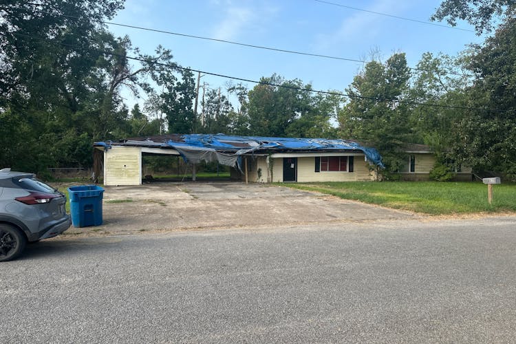 631 Urban Street Sulphur, LA 70663, Calcasieu County