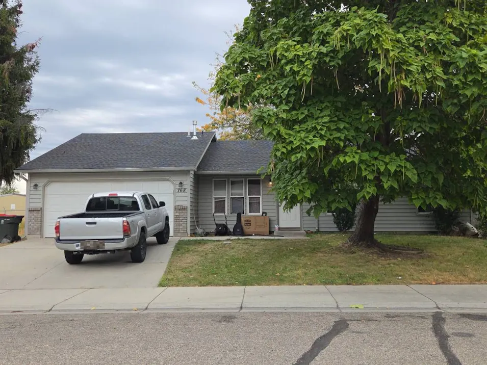 768 N Tall Pine Pl Meridian, ID 83642, Ada County