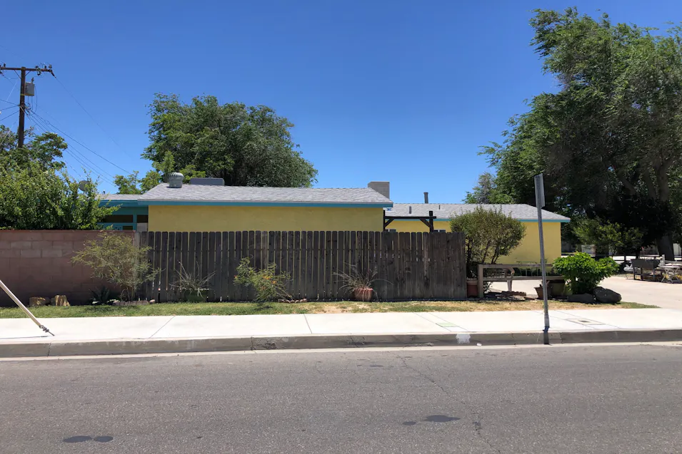 1642 W Avenue H8 Lancaster, CA 93534, Los Angeles County