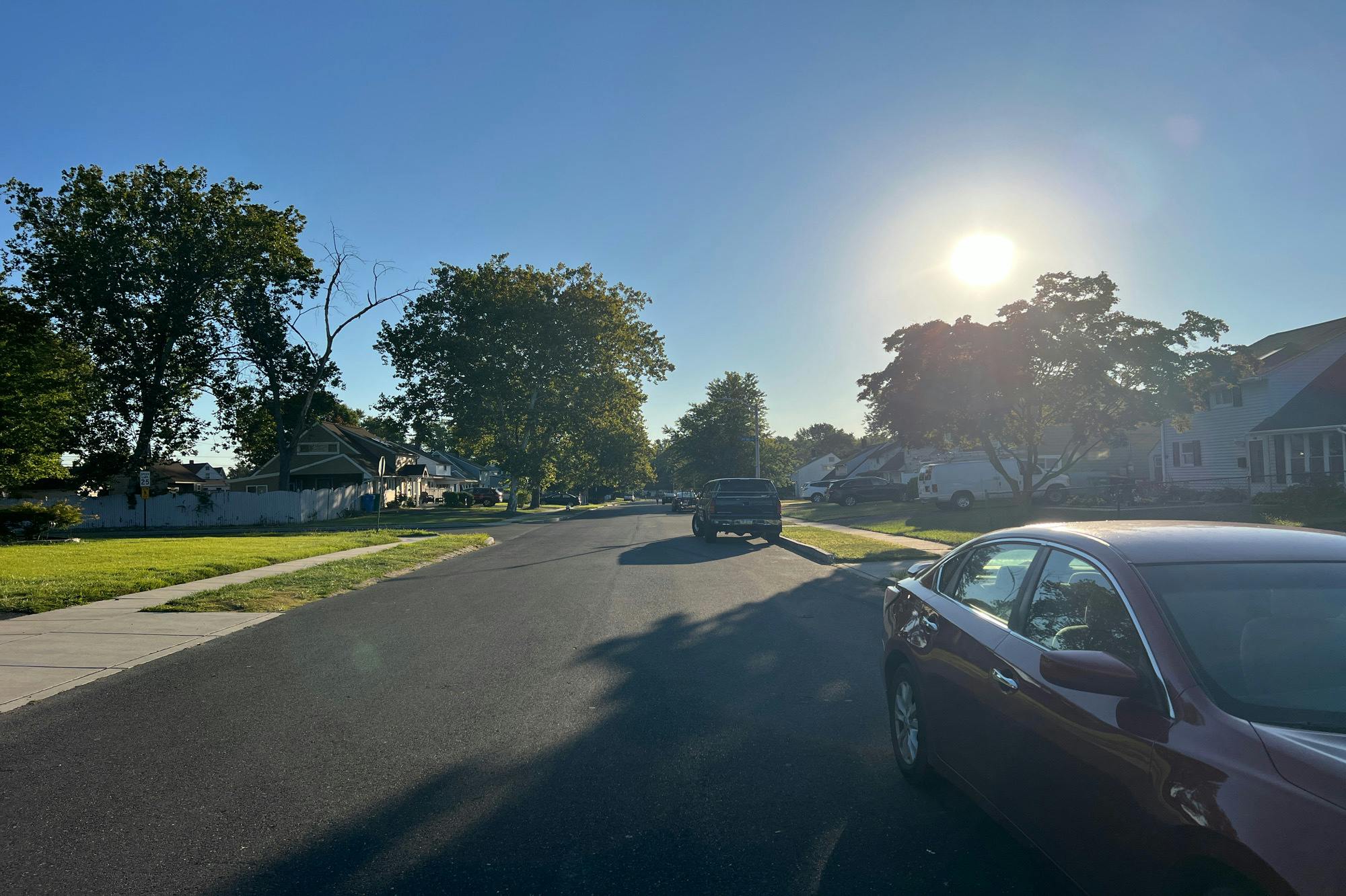 Inland Rd, Levittown, PA 19057