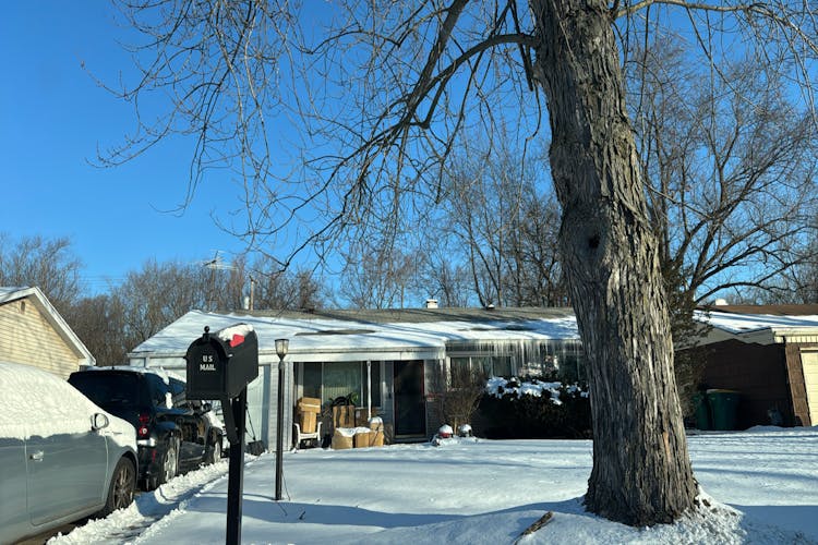 504 W 66th Pl Merrillville, IN 46410-3215, Lake County